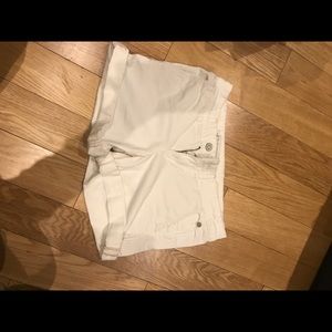 White jean short